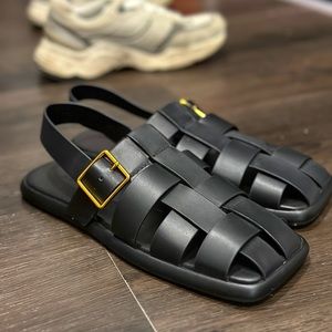 Black sandal from charles and keith,size 6-6.5